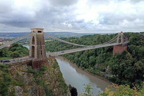 Clifton Bridge over the Avon river. Bristol (UK)